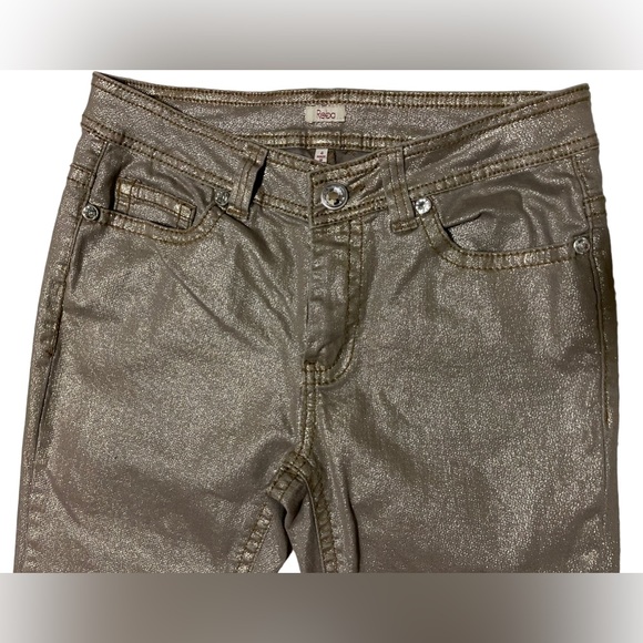 Reba Gold Shimmer Jeans - Picture 6 of 8